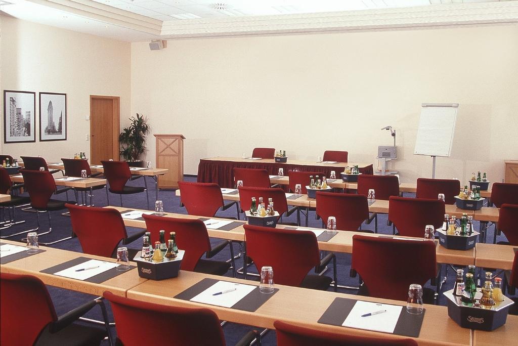 Hotel Flemings Frankfurt Main-riverside 4*